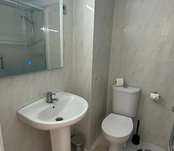 In The Center Of Фуэнхирола